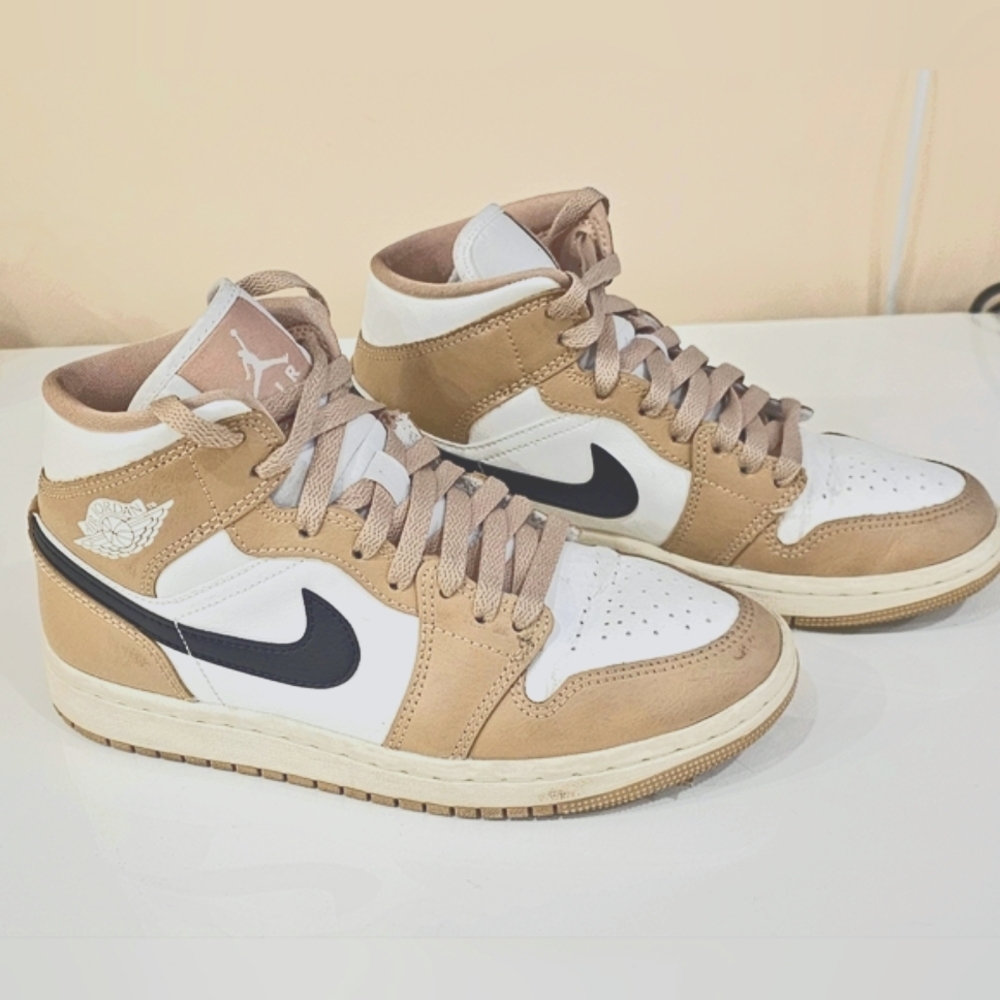 Nike Air Jordan Sneakers